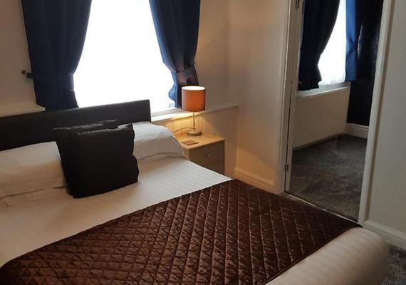 The Cumbrian Hotel 블랙풀 외부 사진