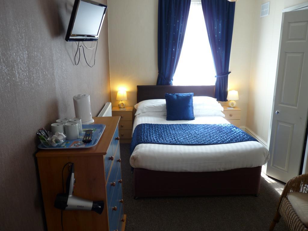The Cumbrian Hotel 블랙풀 외부 사진