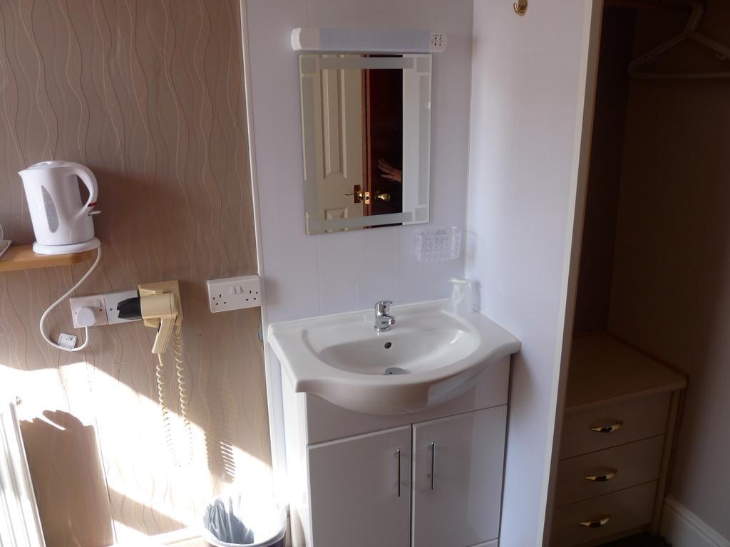 The Cumbrian Hotel 블랙풀 외부 사진